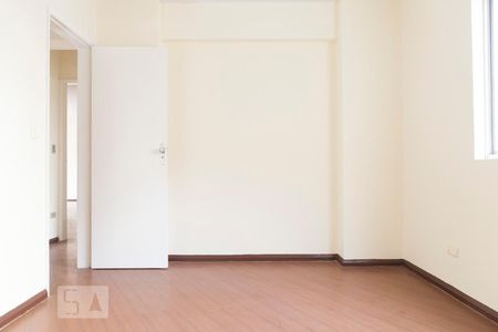 Quarto 1 de apartamento para alugar com 3 quartos, 135m² em Setor Bueno, Goiânia