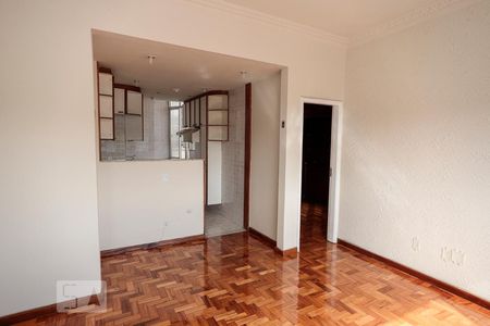 Sala de apartamento para alugar com 1 quarto, 40m² em Higienópolis, Rio de Janeiro