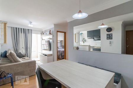 Sala de apartamento para alugar com 2 quartos, 51m² em Utinga, Santo André