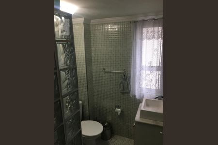 Banheiro de apartamento à venda com 2 quartos, 56m² em Jardim Iris, São Paulo