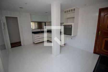 Cozinha de apartamento à venda com 3 quartos, 75m² em Jardim Carioca, Rio de Janeiro