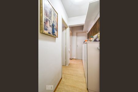 Corredor Dormitórios de apartamento à venda com 2 quartos, 91m² em Jardim Paulista, São Paulo