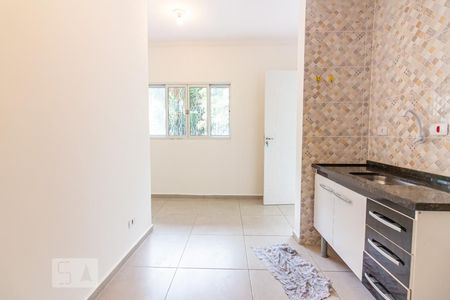 Cozinha de apartamento para alugar com 1 quarto, 40m² em Vila Osasco, Osasco
