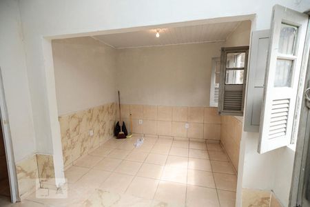 Sala de casa para alugar com 1 quarto, 40m² em Piedade, Rio de Janeiro