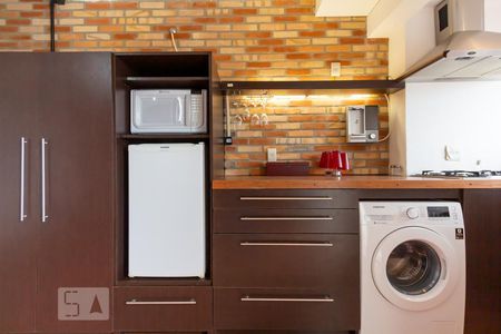 Cozinha de apartamento para alugar com 1 quarto, 49m² em Vila Andrade, São Paulo
