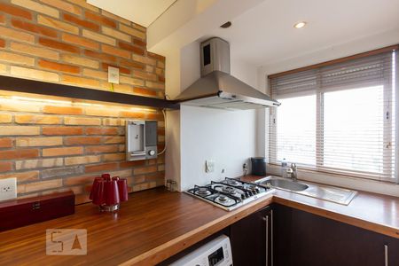 Cozinha de apartamento para alugar com 1 quarto, 49m² em Vila Andrade, São Paulo