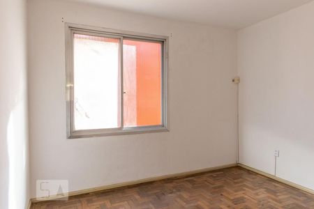 Quarto 1 de apartamento à venda com 2 quartos, 90m² em Navegantes, Porto Alegre