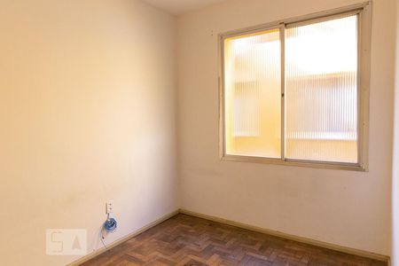 Quarto 2 de apartamento à venda com 2 quartos, 90m² em Navegantes, Porto Alegre