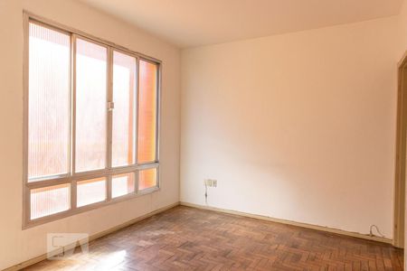 Sala de apartamento à venda com 2 quartos, 90m² em Navegantes, Porto Alegre