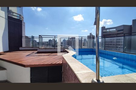 Studio para alugar com 50m², 1 quarto e 1 vaga Studio para alugar com 50m², 1 quarto e 1 vagaÁrea comum - Piscina