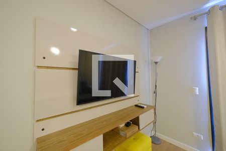 Sala de kitnet/studio para alugar com 1 quarto, 37m² em Capão Raso, Curitiba