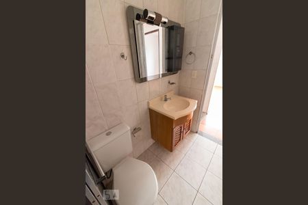 Banheiro de apartamento à venda com 2 quartos, 47m² em Jardim Tranqüilidade, Guarulhos