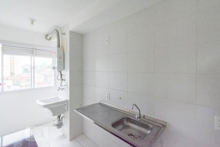 Cozinha de apartamento à venda com 2 quartos, 49m² em Jardim Roberto, Osasco