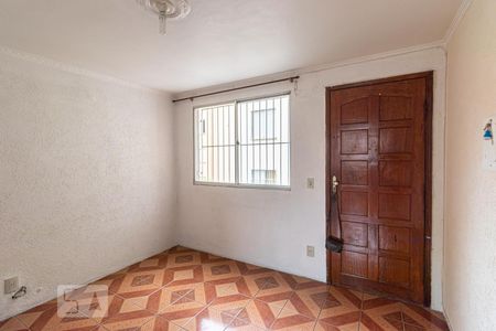 Sala de apartamento para alugar com 2 quartos, 50m² em Itaquera, São Paulo