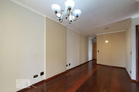 Sala de apartamento para alugar com 3 quartos, 77m² em Vila Brasílio Machado, São Paulo