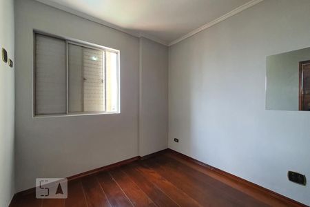 Suíte de apartamento para alugar com 3 quartos, 77m² em Vila Brasílio Machado, São Paulo