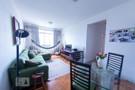 Sala de apartamento para alugar com 2 quartos, 79m² em Vila Romana, São Paulo