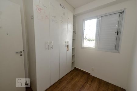 Quarto 2 de apartamento para alugar com 2 quartos, 43m² em Jardim Rossi, Guarulhos