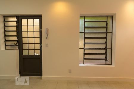 Apartamento para alugar com 40m², 2 quartos e sem vagaEntrada