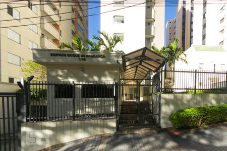 Fachada de apartamento para alugar com 3 quartos, 81m² em Chácara Inglesa, São Paulo