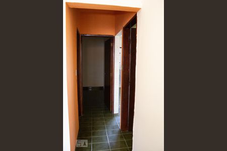 Corredor de casa à venda com 2 quartos, 100m² em Vila Popular, Várzea Paulista