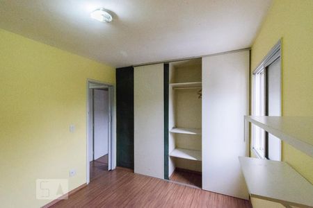 Quarto 2 de apartamento para alugar com 2 quartos, 59m² em São Pedro, Osasco