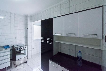 Cozinha de apartamento à venda com 2 quartos, 59m² em São Pedro, Osasco