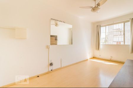Sala de apartamento à venda com 1 quarto, 36m² em Jardim Botânico, Porto Alegre