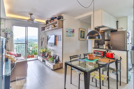 Apartamento à venda com 2 quartos, 52m² em Taquara, Rio de Janeiro