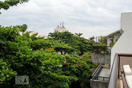 Vista da Sala de apartamento à venda com 3 quartos, 320m² em Barra da Tijuca, Rio de Janeiro