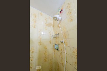 Banheiro de apartamento à venda com 2 quartos, 70m² em Carlos Prates, Belo Horizonte