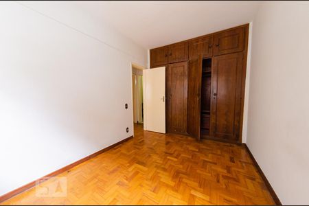 Quarto 1 de apartamento à venda com 2 quartos, 70m² em Carlos Prates, Belo Horizonte