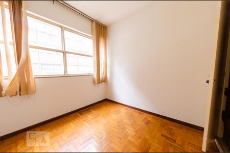 Quarto 2 de apartamento à venda com 2 quartos, 70m² em Carlos Prates, Belo Horizonte