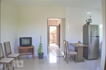 Sala/Cozinha de casa para alugar com 2 quartos, 85m² em São João do Rio Vermelho, Florianópolis