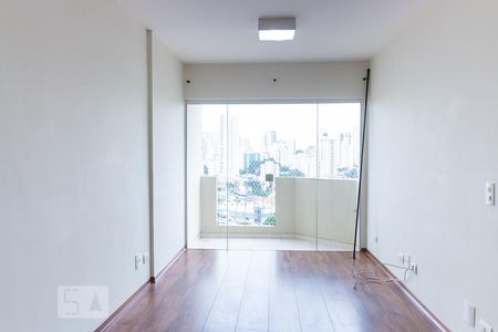 Sala de apartamento para alugar com 2 quartos, 62m² em Chácara Inglesa, São Paulo