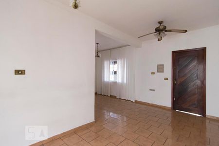 Sala de casa à venda com 3 quartos, 140m² em Jardim Bela Vista (zona Norte), São Paulo