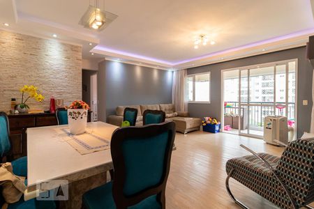 Sala de apartamento à venda com 2 quartos, 94m² em Alphaville, Santana de Parnaíba