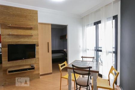 Sala de apartamento para alugar com 2 quartos, 60m² em Paraíso, São Paulo