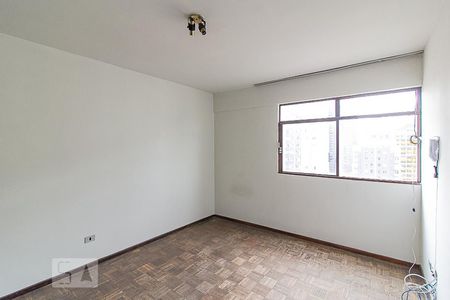 Sala de apartamento para alugar com 2 quartos, 57m² em Rebouças, Curitiba