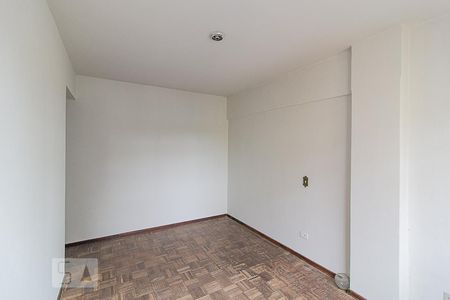 Quarto 2 de apartamento para alugar com 2 quartos, 57m² em Rebouças, Curitiba