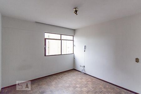 Sala de apartamento para alugar com 2 quartos, 57m² em Rebouças, Curitiba