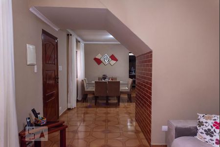 Sala de Estar de casa para alugar com 3 quartos, 170m² em Vila Prudente, São Paulo