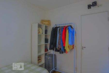 Quarto 1 de apartamento para alugar com 3 quartos, 63m² em Jardim Santa Emília, São Paulo