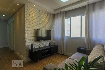 Sala de Estar de apartamento para alugar com 3 quartos, 63m² em Jardim Santa Emília, São Paulo