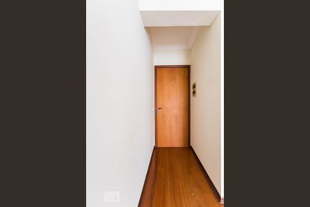 Entrada de apartamento à venda com 3 quartos, 55m² em Taquaral, Campinas