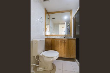 Banheiro Social 1 (1º andar) de apartamento para alugar com 3 quartos, 185m² em Freguesia, Rio de Janeiro