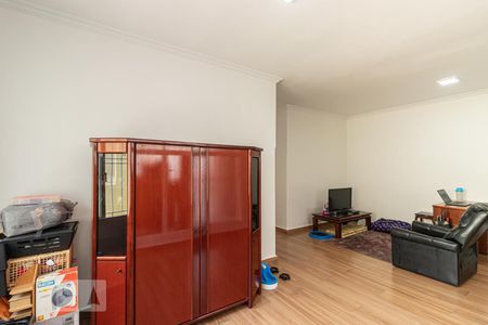 Sala de casa à venda com 3 quartos, 180m² em Engenheiro Goulart, São Paulo