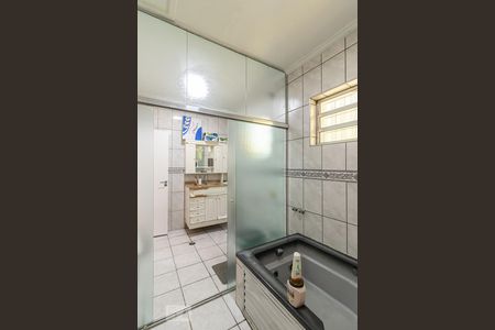 Banheiro 2 de casa para alugar com 3 quartos, 180m² em Engenheiro Goulart, São Paulo