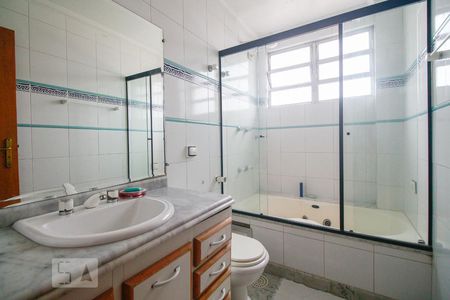 Banheiro de apartamento à venda com 3 quartos, 164m² em Mooca, São Paulo