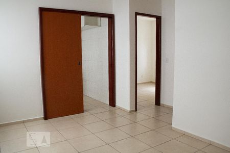 Sala de apartamento para alugar com 2 quartos, 68m² em Vila Progresso, Jundiaí